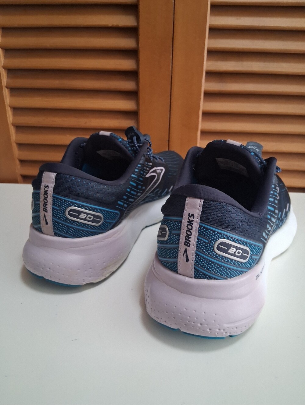 Brooks Glycerin 20 Navy Blue/ Lilac Women's Running Shoe * Size: 10 (Medium) - Picture 6 of 8